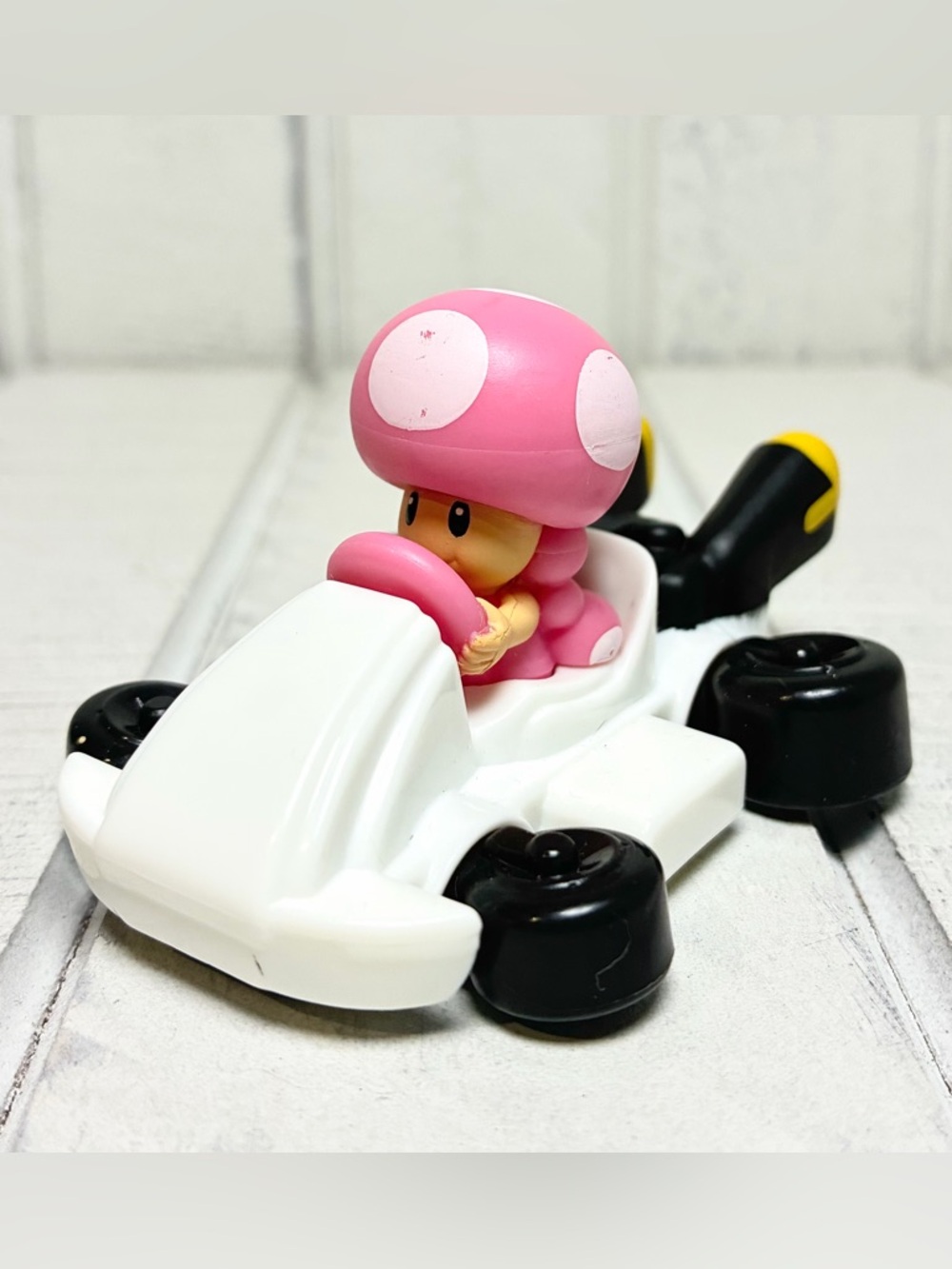 Mario Kart Toadette Racing Kart Figurine McD’s Happy Meal Toy Nintendo 2024